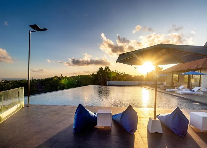 Surya Melasti * Uluwatu (Bali)