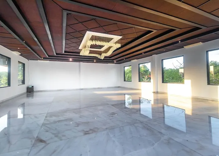 Surya Melasti Villa