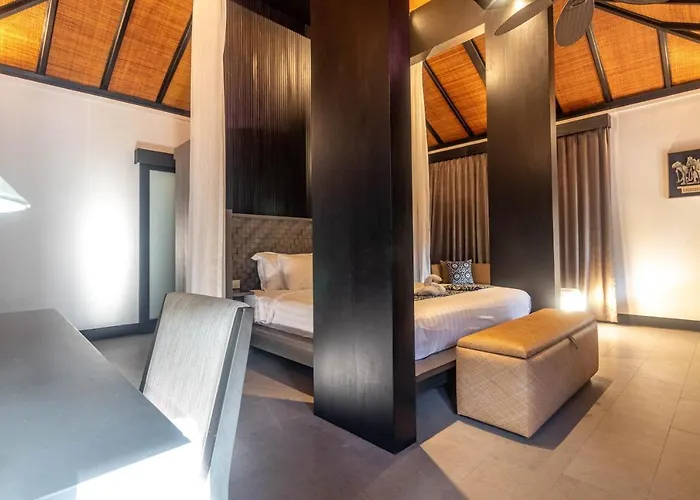Surya Melasti * Uluwatu (Bali)