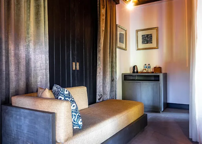 Surya Melasti Villa *
